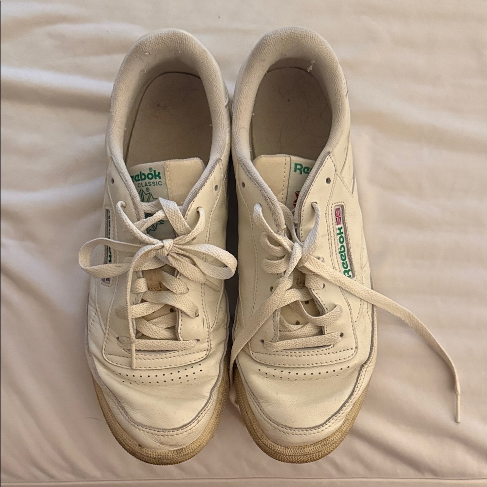 Reebok Classic Women’s White Sneakers